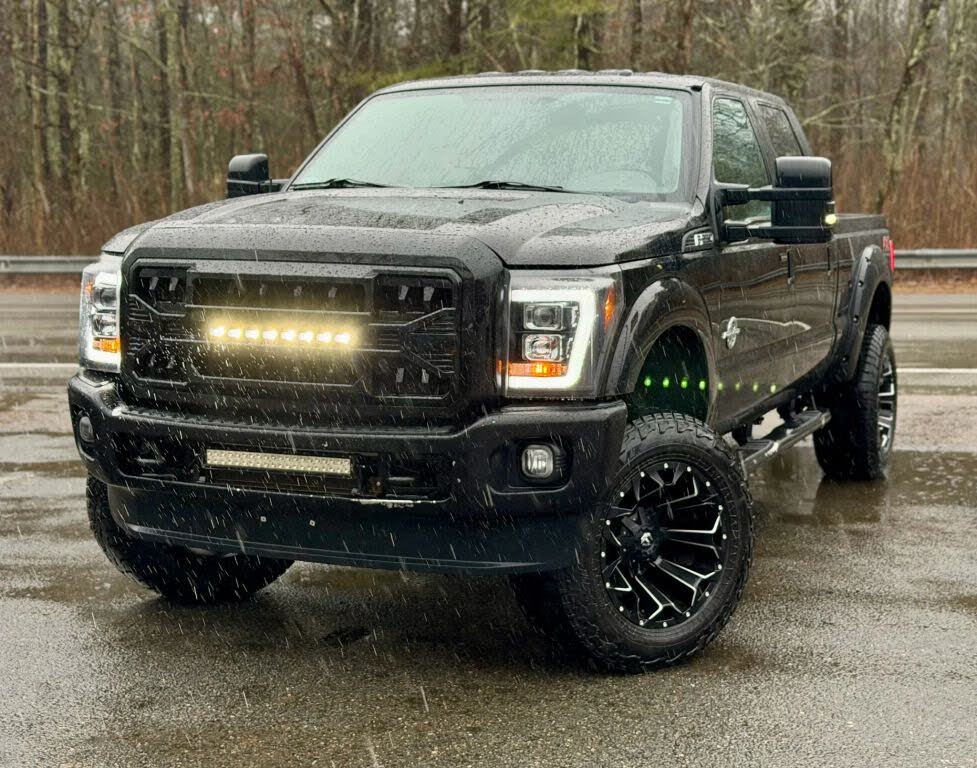 2016 Ford F-250 Super Duty Lariat Crew Cab 4WD