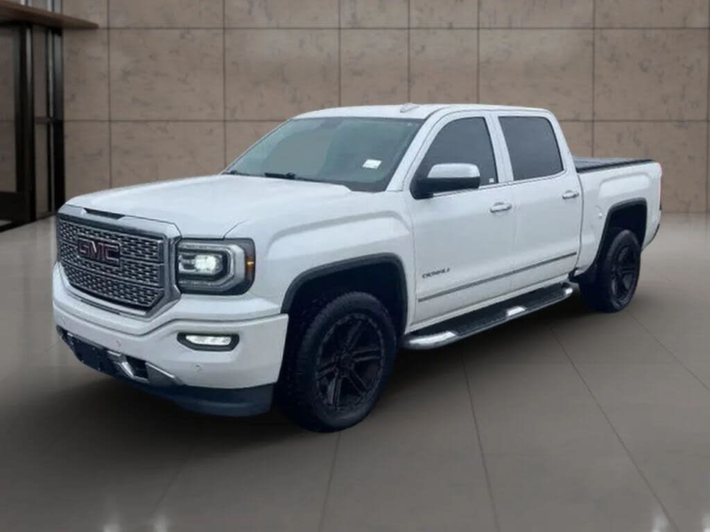 2017 GMC Sierra 1500 Denali Crew Cab 4WD