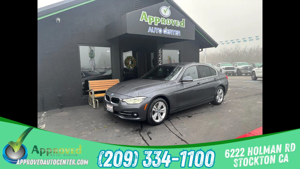 2018 BMW 3 Series 330i Sedan RWD