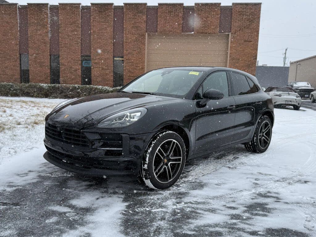2021 Porsche Macan AWD