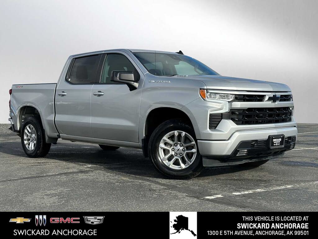 2022 Chevrolet Silverado 1500 RST Crew Cab 4WD