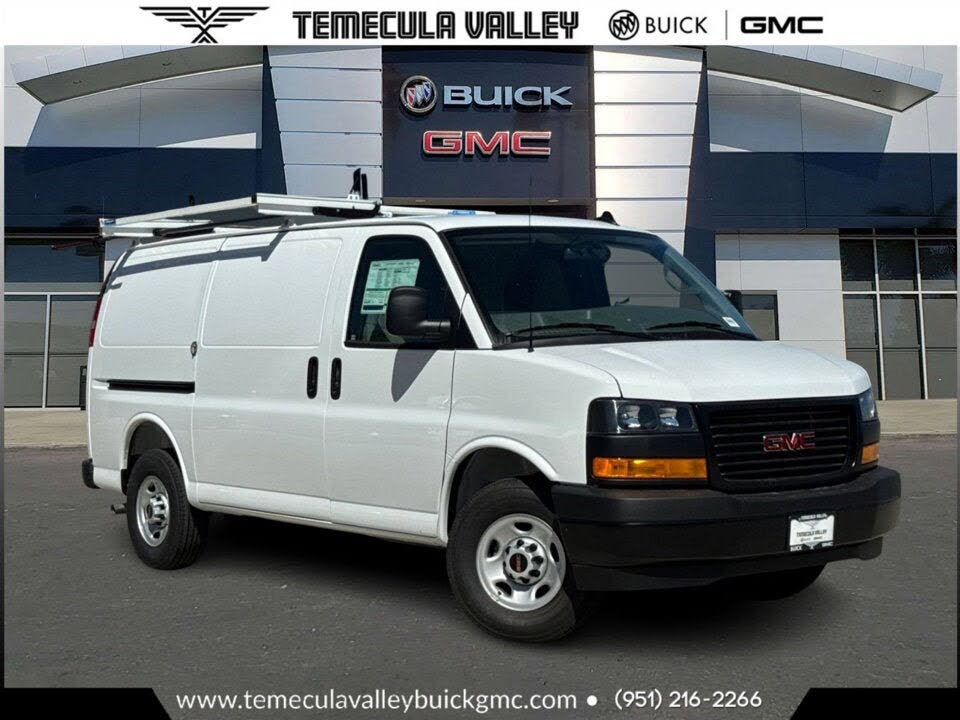 2025 GMC Savana Cargo 2500 RWD