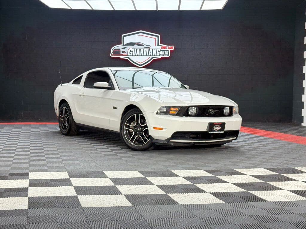 2011 Ford Mustang GT Coupe RWD