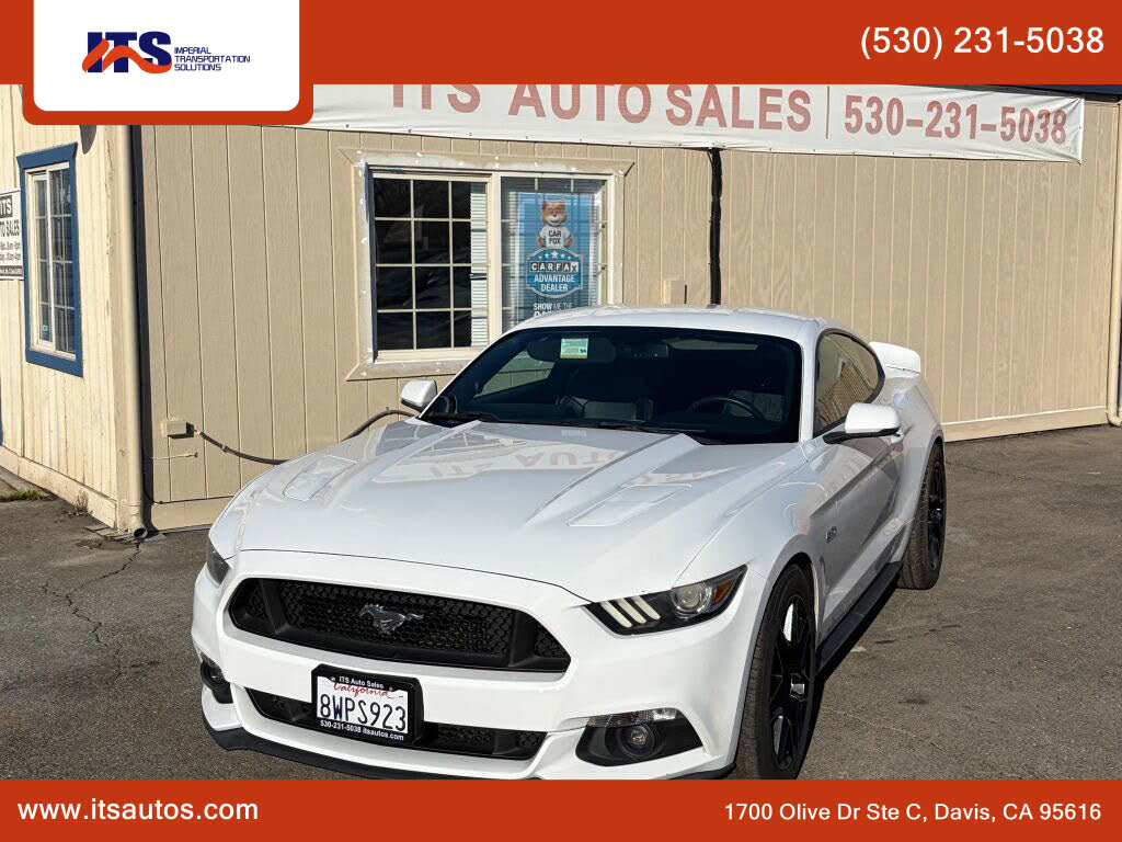 2015 Ford Mustang GT Premium Coupe RWD