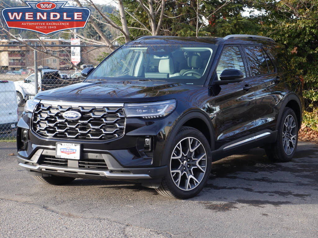 2025 Ford Explorer Platinum AWD