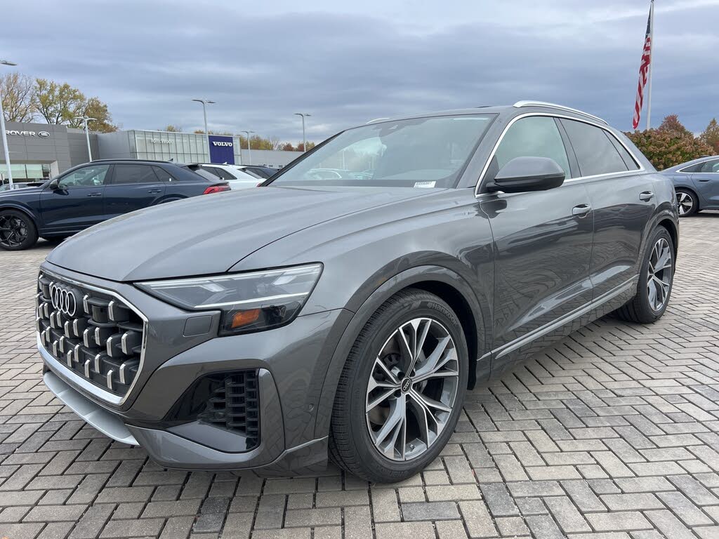 2026 Audi Q8 quattro Premium Plus 55 TFSI