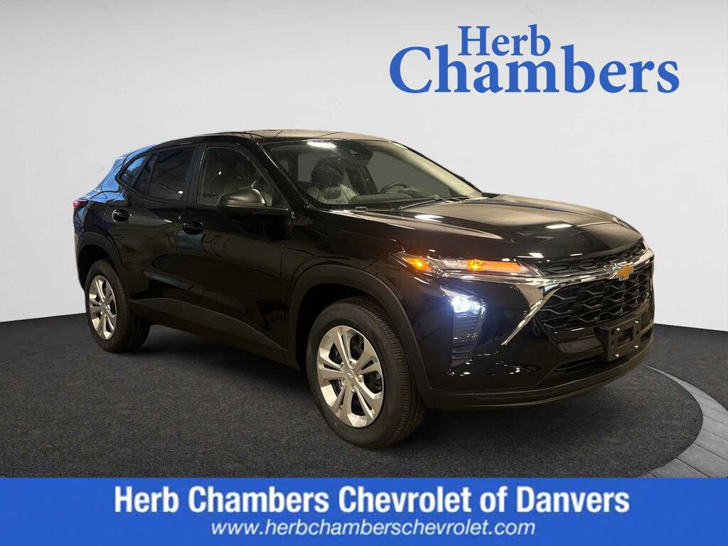 2026 Chevrolet Trax LS FWD