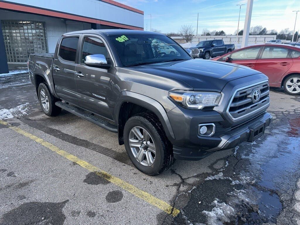 2017 Toyota Tacoma Limited V6 Double Cab 4WD