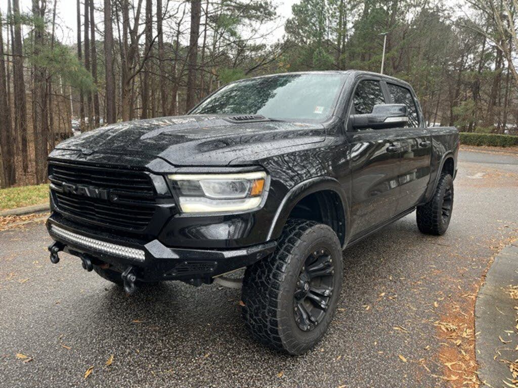 2019 RAM 1500 Laramie Crew Cab 4WD