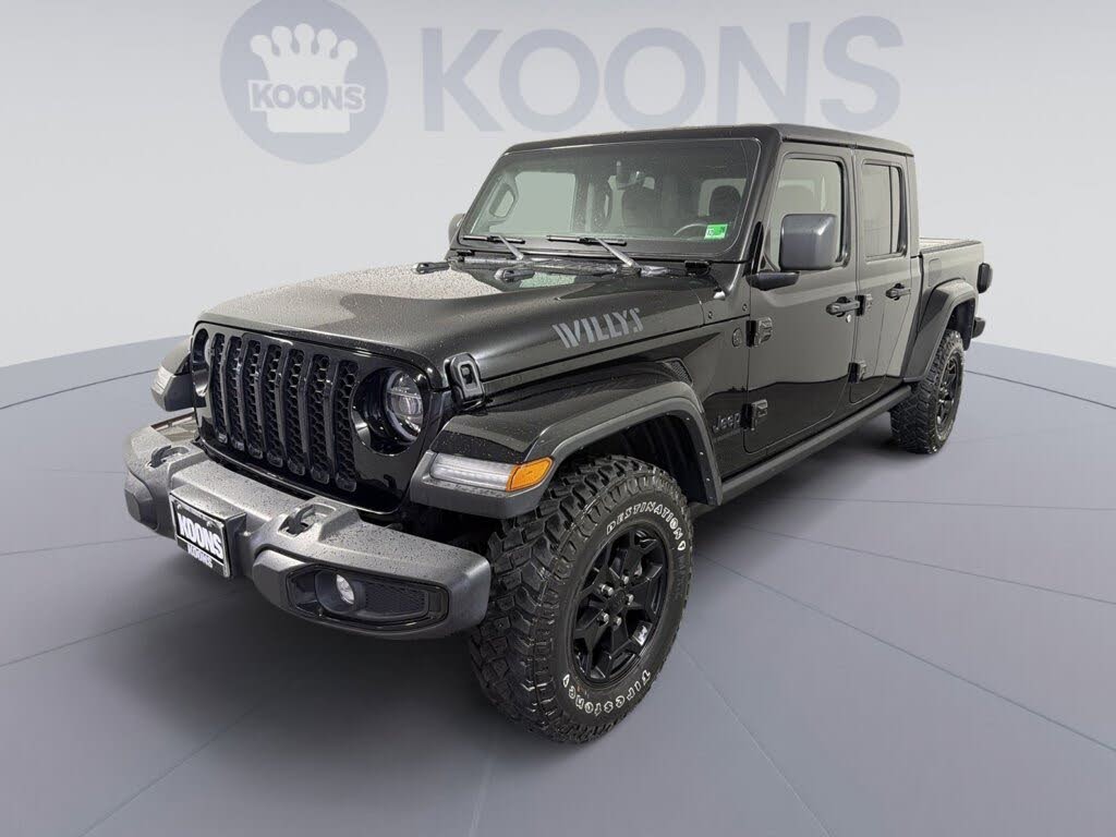 2021 Jeep Gladiator Willys Crew Cab 4WD
