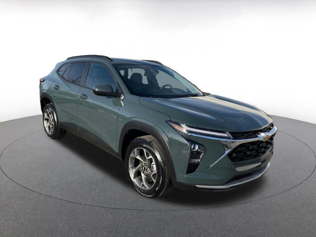 2025 Chevrolet Trax LT FWD