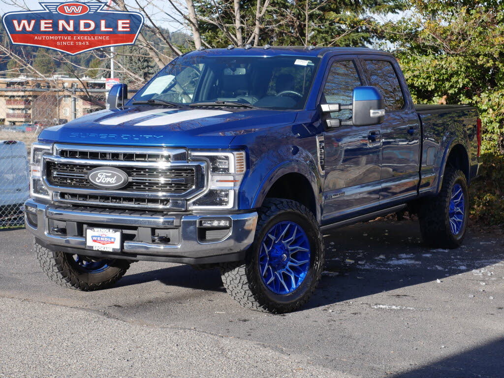 2022 Ford F-250 Super Duty Lariat Crew Cab 4WD