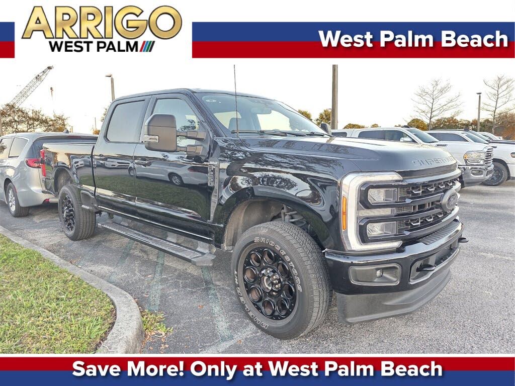 2023 Ford F-250 Super Duty XLT Crew Cab 4WD