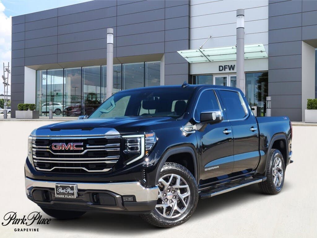 2023 GMC Sierra 1500 SLT Crew Cab 4WD