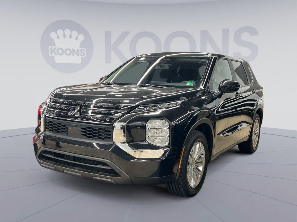 2024 Mitsubishi Outlander ES S-AWC