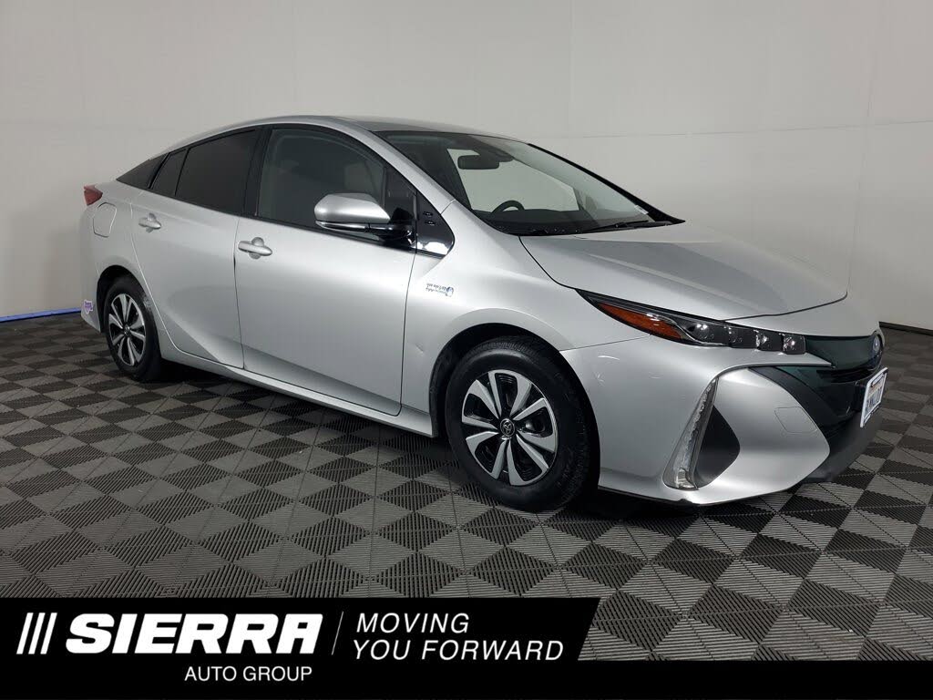 2019 Toyota Prius Prime Plus FWD