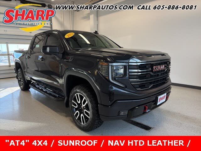 2023 GMC Sierra 1500 AT4 Crew Cab 4WD