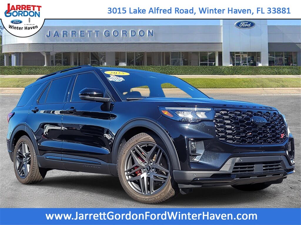 2025 Ford Explorer ST AWD