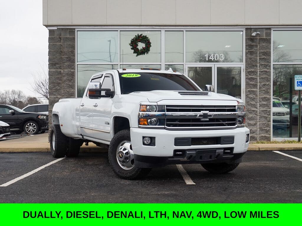 2019 Chevrolet Silverado 3500HD High Country Crew Cab 4WD