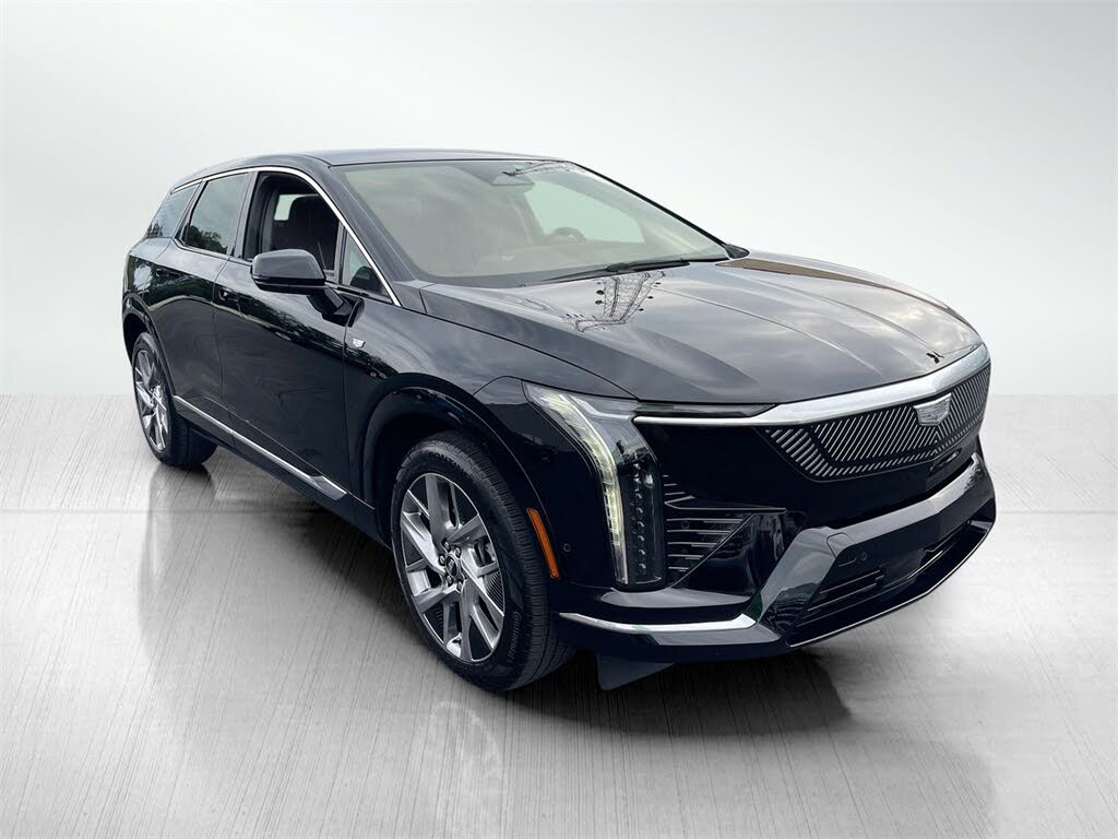 2025 Cadillac OPTIQ Luxury 2 AWD