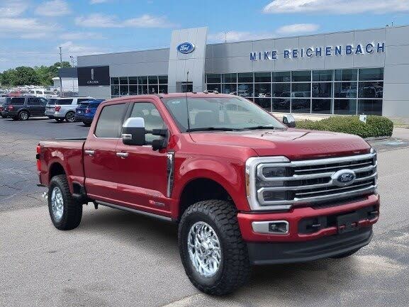 2026 Ford F-350 Super Duty Platinum Crew Cab 4WD