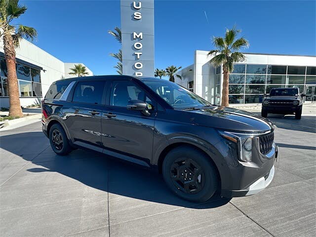 2026 Kia Carnival LXS FWD