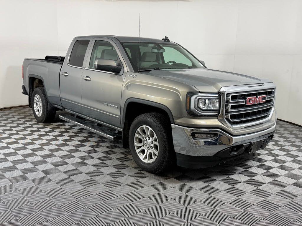 2017 GMC Sierra 1500 SLE Double Cab 4WD