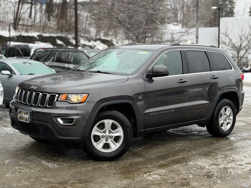 2017 Jeep Grand Cherokee Laredo 4WD