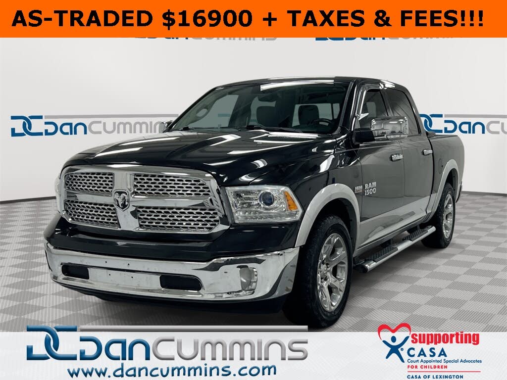2017 RAM 1500 Laramie Crew Cab 4WD