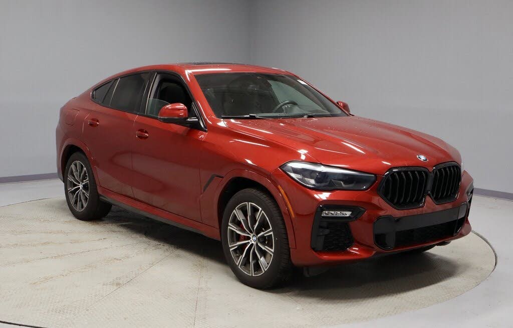 2021 BMW X6 M50i AWD
