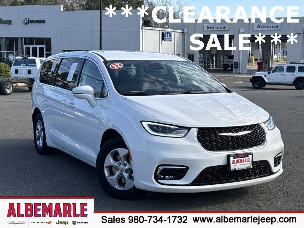 2022 Chrysler Pacifica Hybrid Touring L FWD