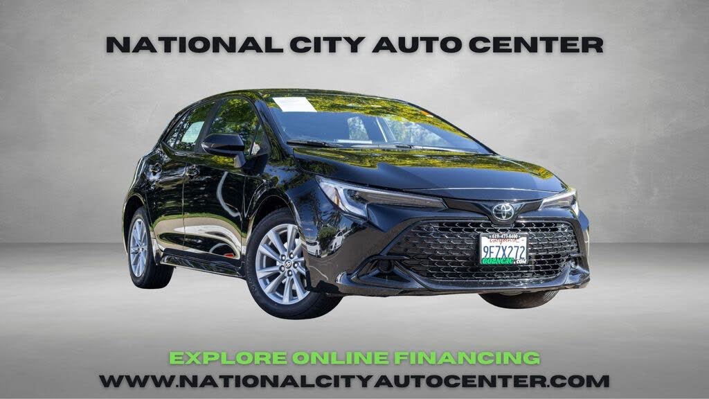 2023 Toyota Corolla Hatchback SE FWD