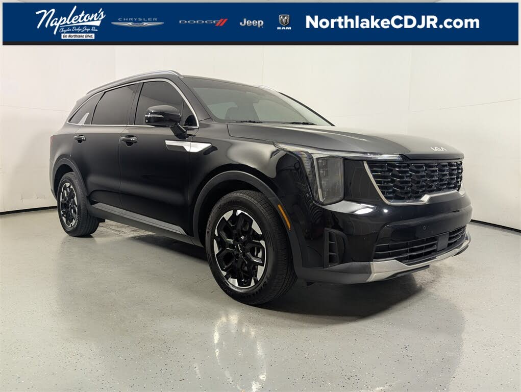 2024 Kia Sorento S FWD