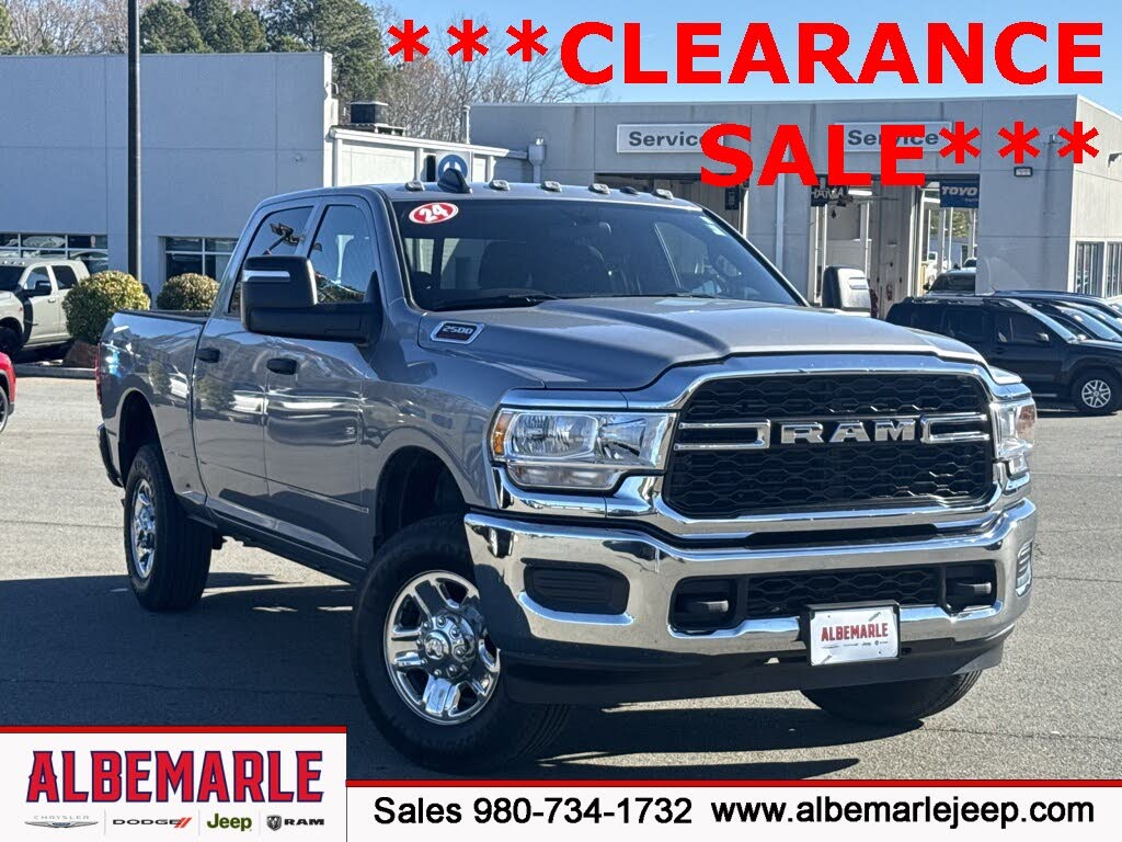 2024 RAM 2500 Tradesman Crew Cab 4WD