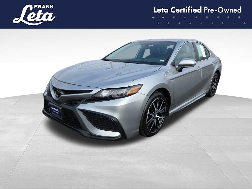 2024 Toyota Camry SE FWD