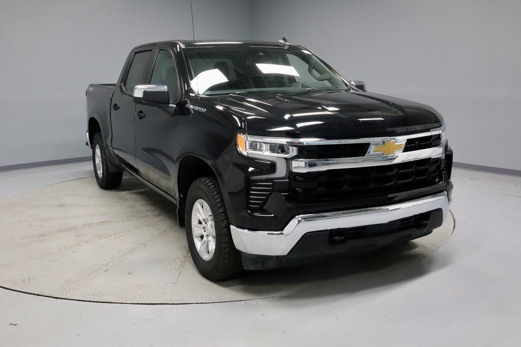 2025 Chevrolet Silverado 1500 LT Crew Cab 4WD