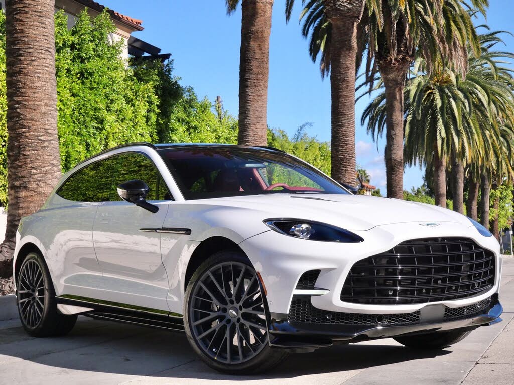 2026 Aston Martin DBX 707 AWD
