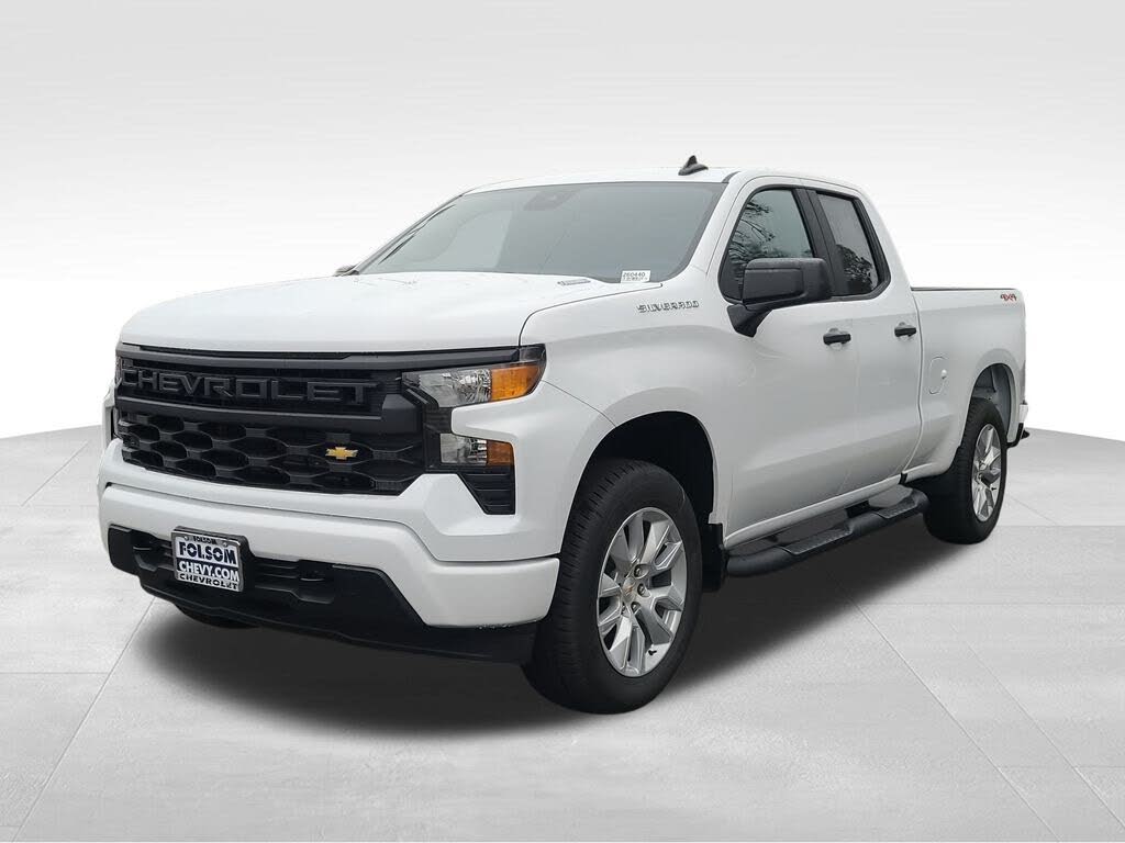 2026 Chevrolet Silverado 1500 Custom Double Cab 4WD