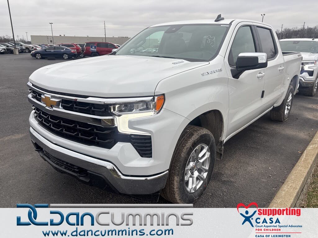 2026 Chevrolet Silverado 1500 LT Crew Cab 4WD