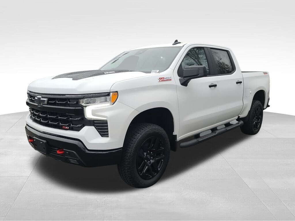 2026 Chevrolet Silverado 1500 LT Trail Boss Crew Cab 4WD