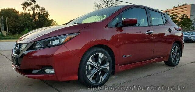 2019 Nissan LEAF SV FWD