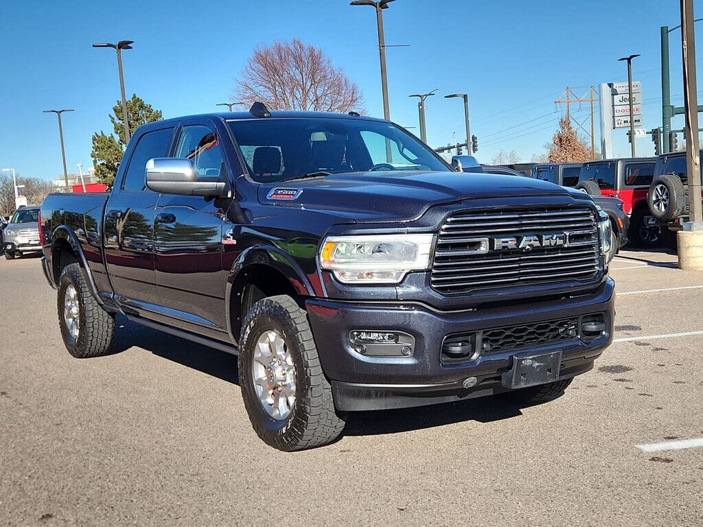 2020 RAM 3500 Laramie Crew Cab 4WD