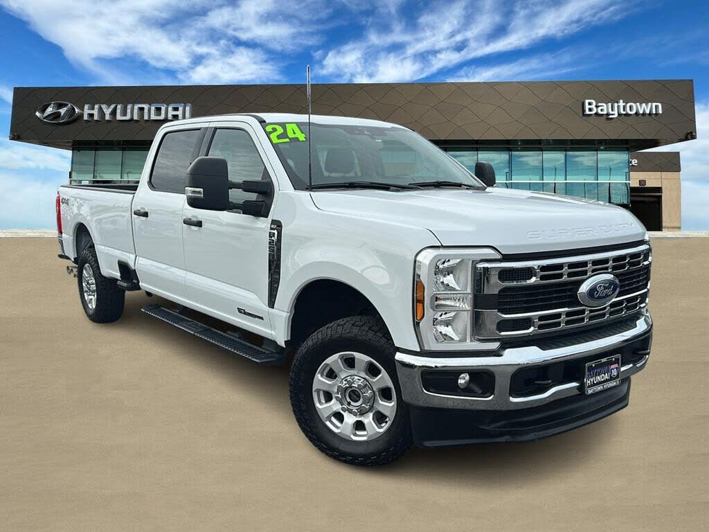 2024 Ford F-250 Super Duty XLT SuperCab 4WD
