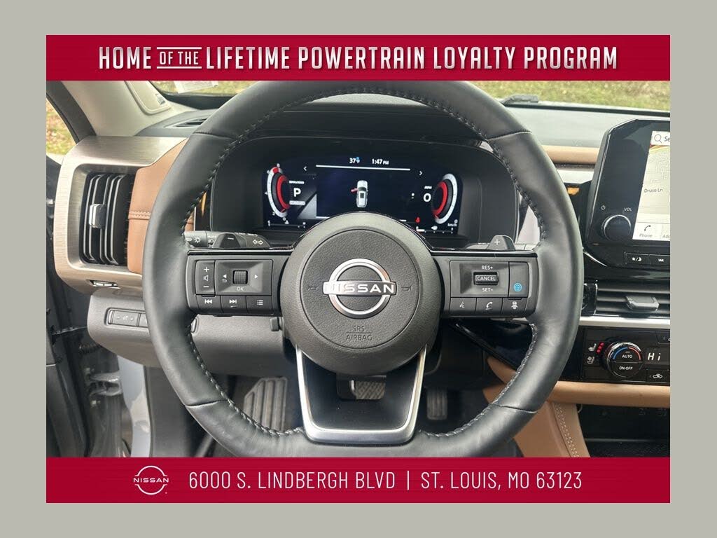 2024 Nissan Pathfinder Platinum FWD