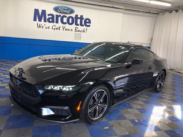 2025 Ford Mustang EcoBoost Fastback RWD