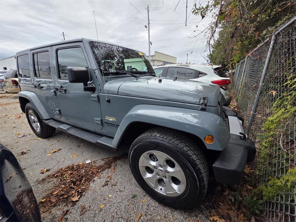 2015 Jeep Wrangler Unlimited Sahara 4WD