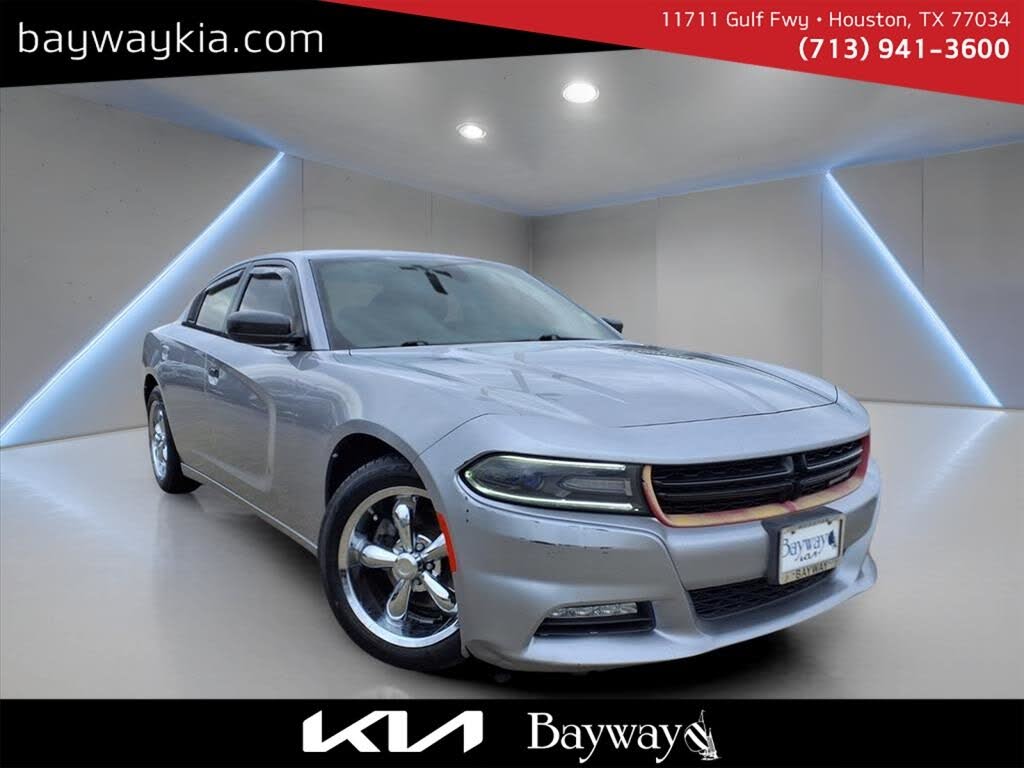 2016 Dodge Charger SXT RWD