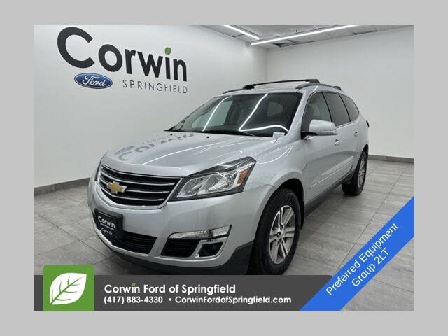 2017 Chevrolet Traverse 2LT AWD