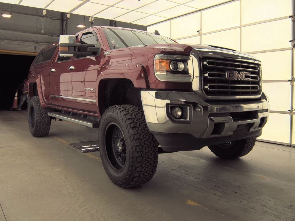2019 GMC Sierra 2500HD SLT Crew Cab 4WD