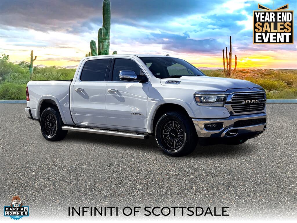 2022 RAM 1500 Laramie Crew Cab 4WD
